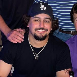 Meet your Posher, Christopher